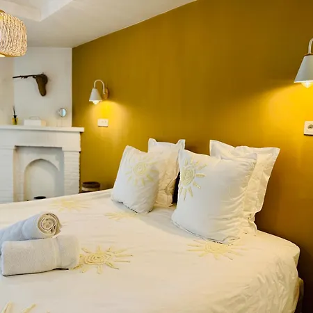Oboho - Le Boheme Apartment *