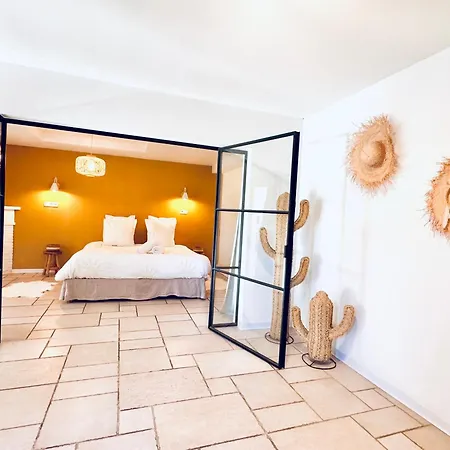 Oboho - Le Boheme Apartment
